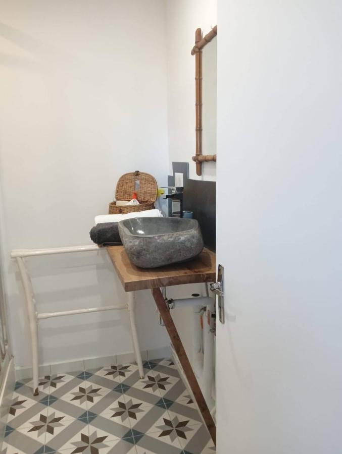 Escapade De Charme Les Pieds Dans L'Eau Apartment อูลกัท ภายนอก รูปภาพ
